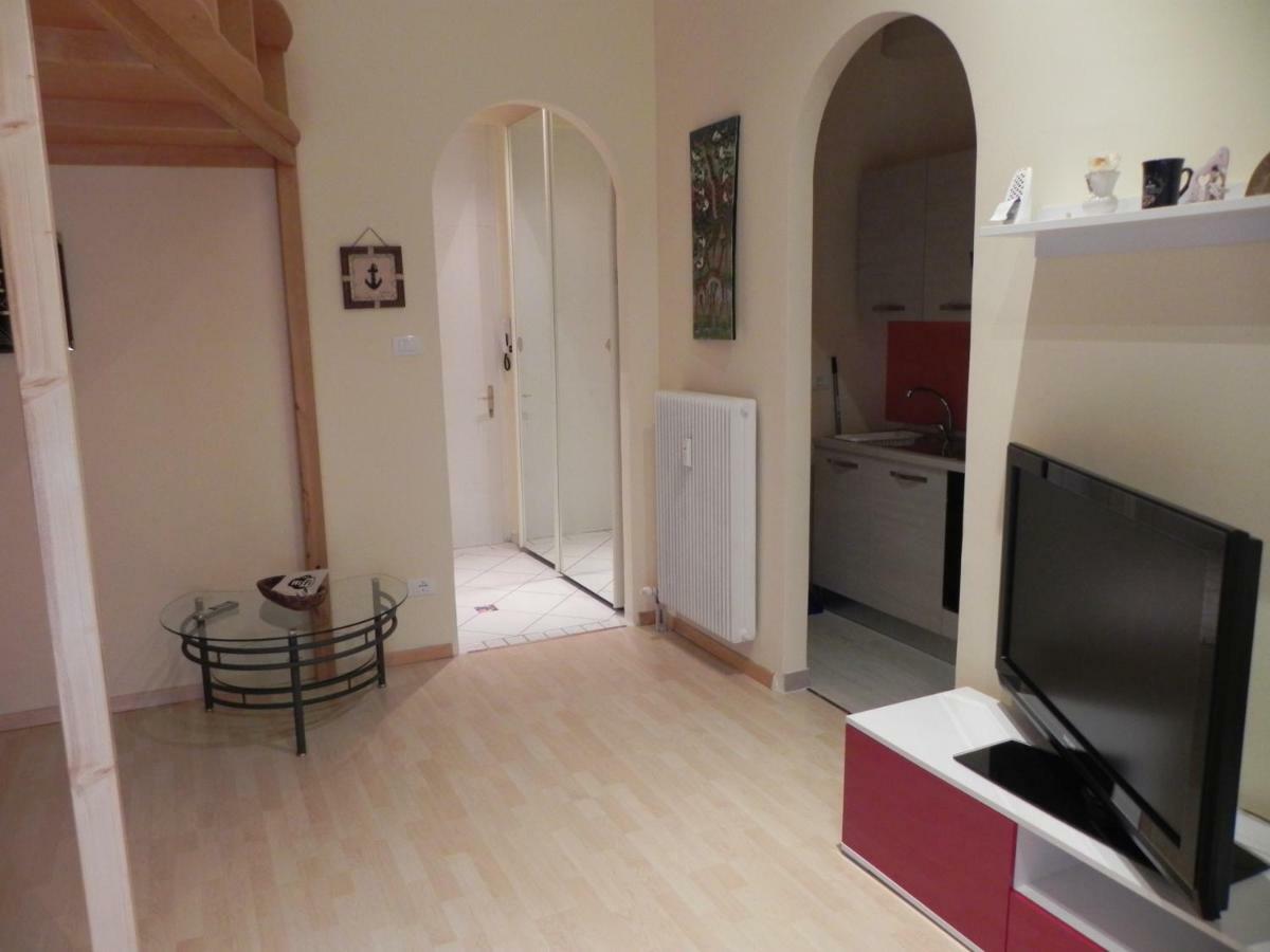 Casa Vacanze Monachy Merano Esterno foto